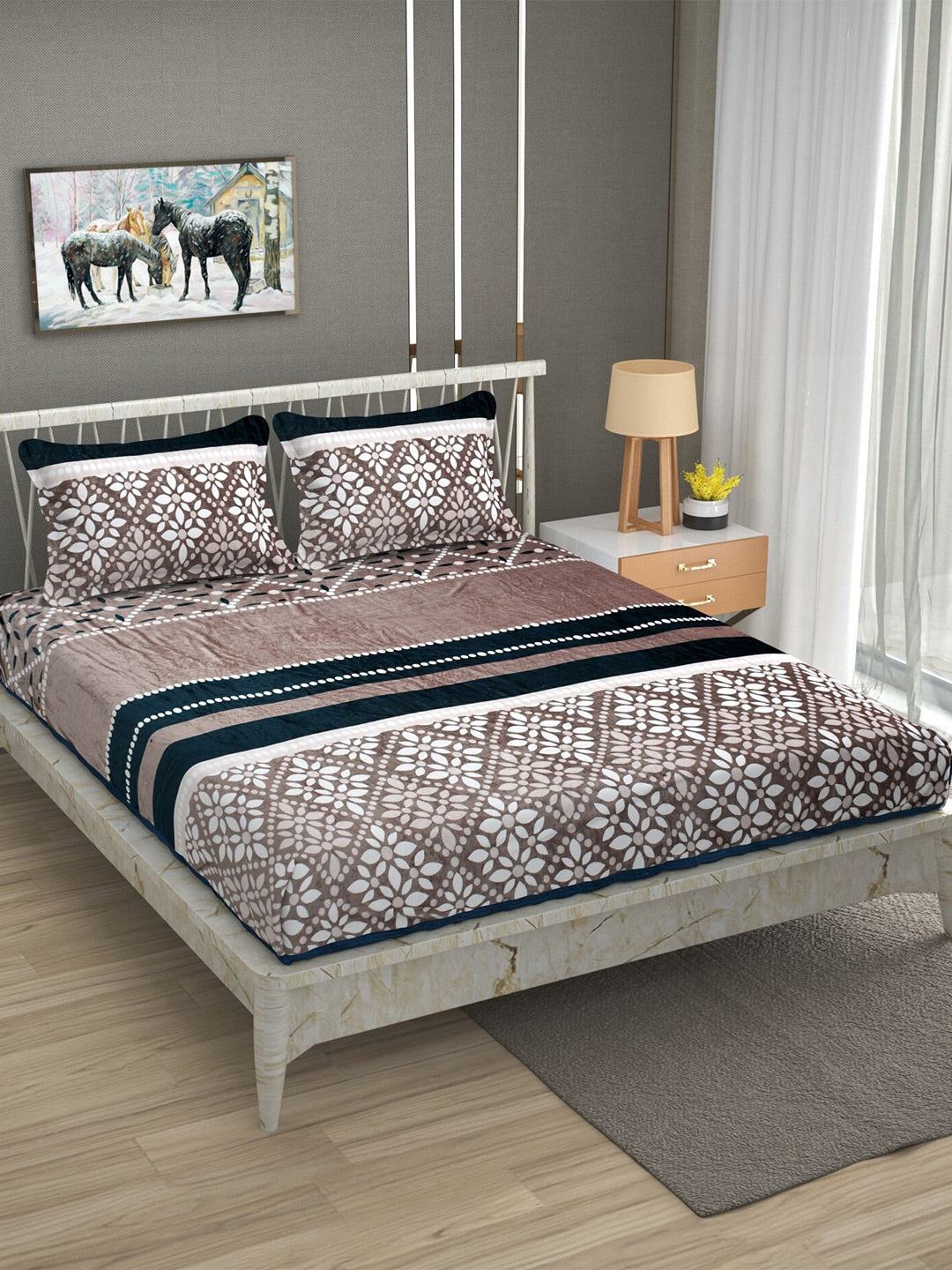 Stylespace by Isha Purple Ethnic Motifs Velvet 270 TC King Bedsheet with 2 Pillow Covers - Distacart