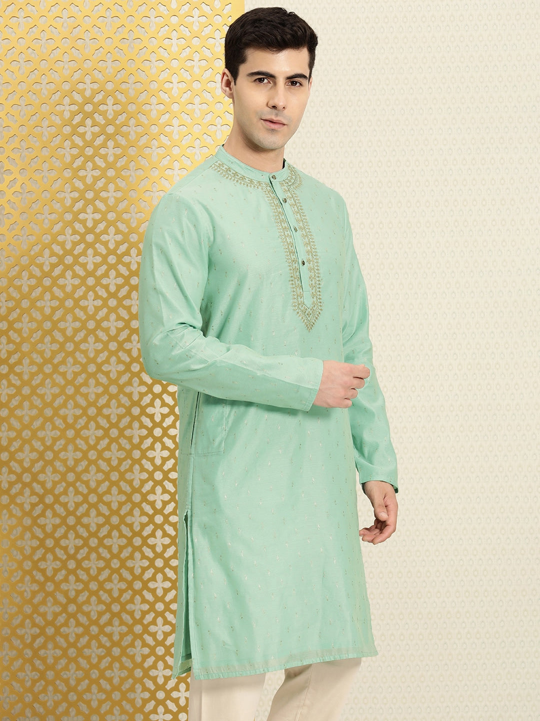 House of Pataudi Floral Printed Sequined Yoke Design Jashn Kurta - Distacart