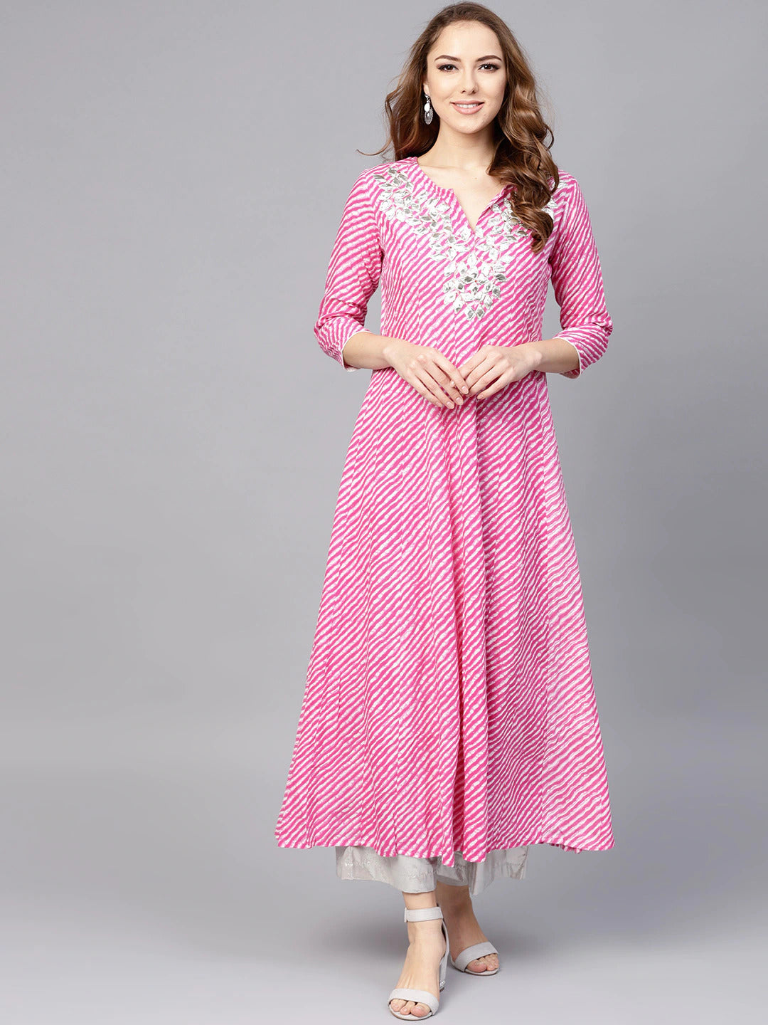 Yufta Women Pink & White Lehariya Print Anarkali Kurta - Distacart
