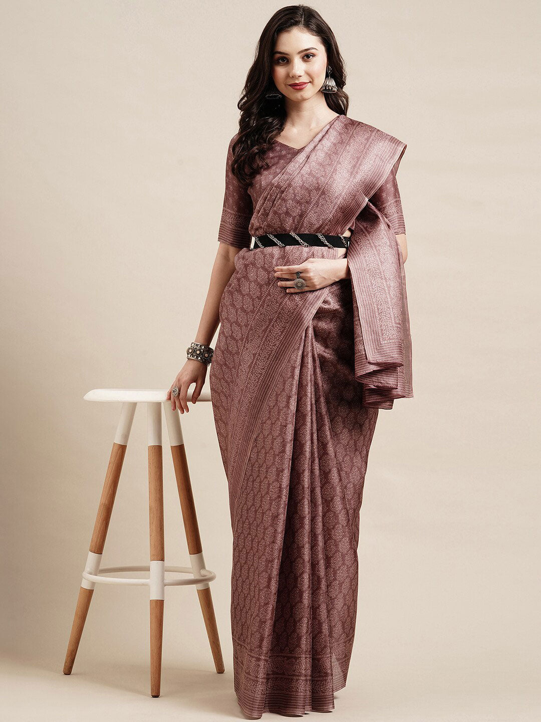 Saree Mall Mauve & White Floral Art Silk Sarees - Distacart