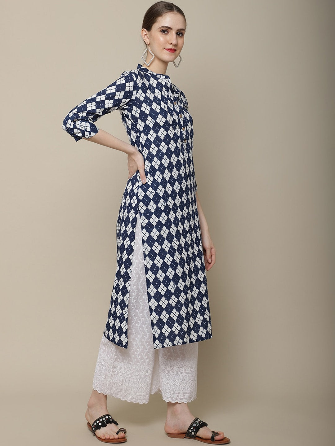 Sangria Women Navy Blue & White Geometric Printed Kurta - Distacart