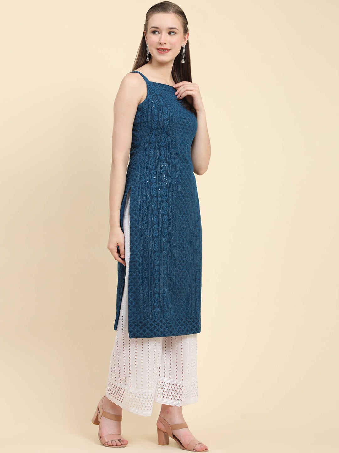 Kalini Floral Embroidered Chikankari Georgette Kurta - Distacart