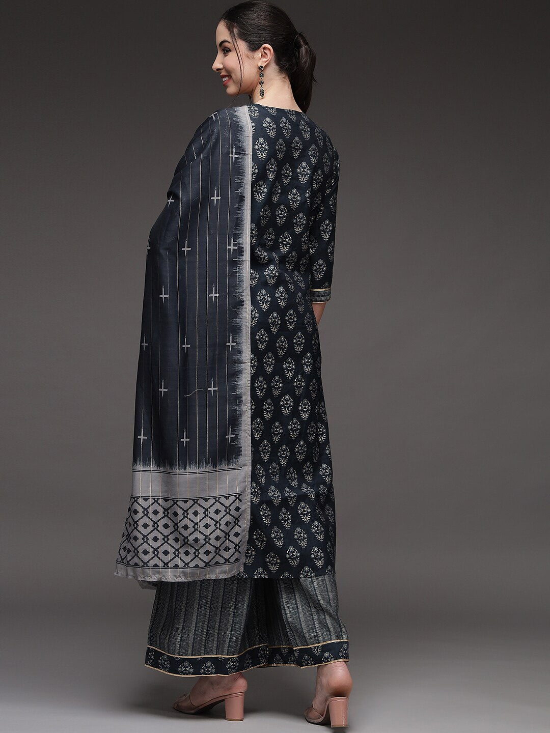 Kalini Women Floral Printed Kurta With Palazzos & Dupatta - Distacart