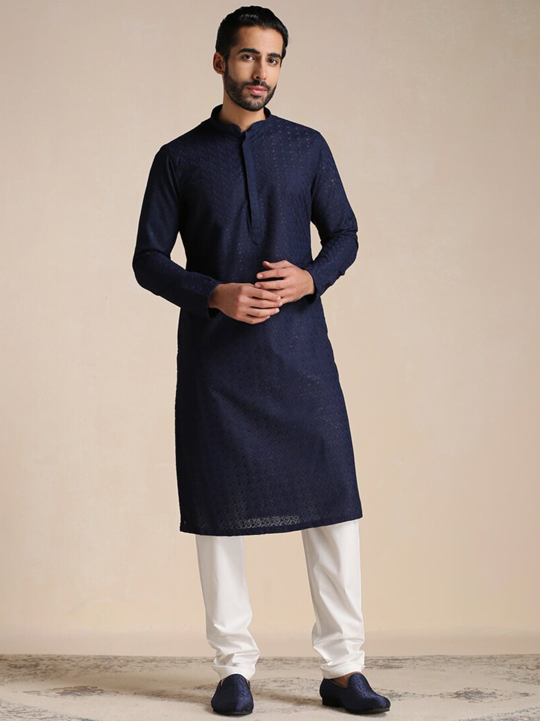Manyavar Men Embroidered Kurta with Pyjamas - Distacart