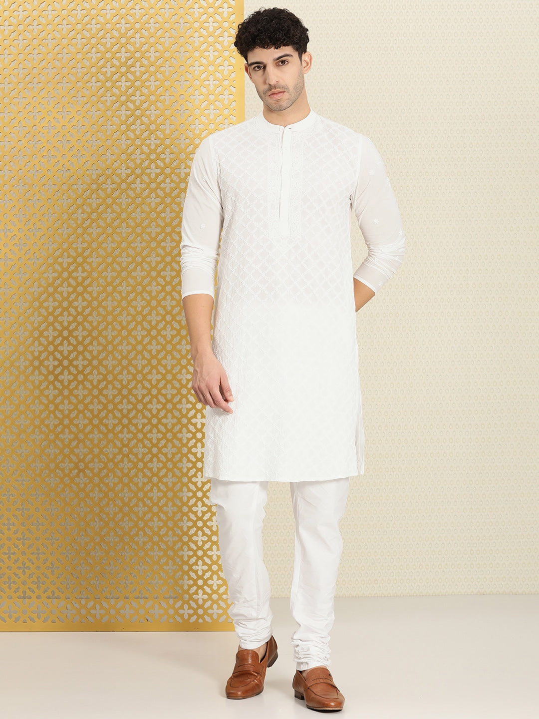 House of Pataudi Men Chikankari Embroidered Pure cotton Jashn Kurta with Churidar - Distacart