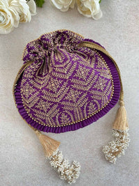 Thumbnail for Amyra Ethnic Motifs Embroidered Potli Bag - Distacart