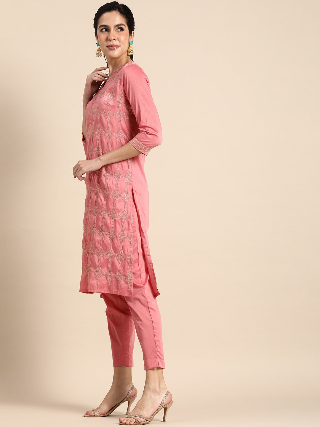 Sangria Women Thread Work Kurta With Trousers - Distacart