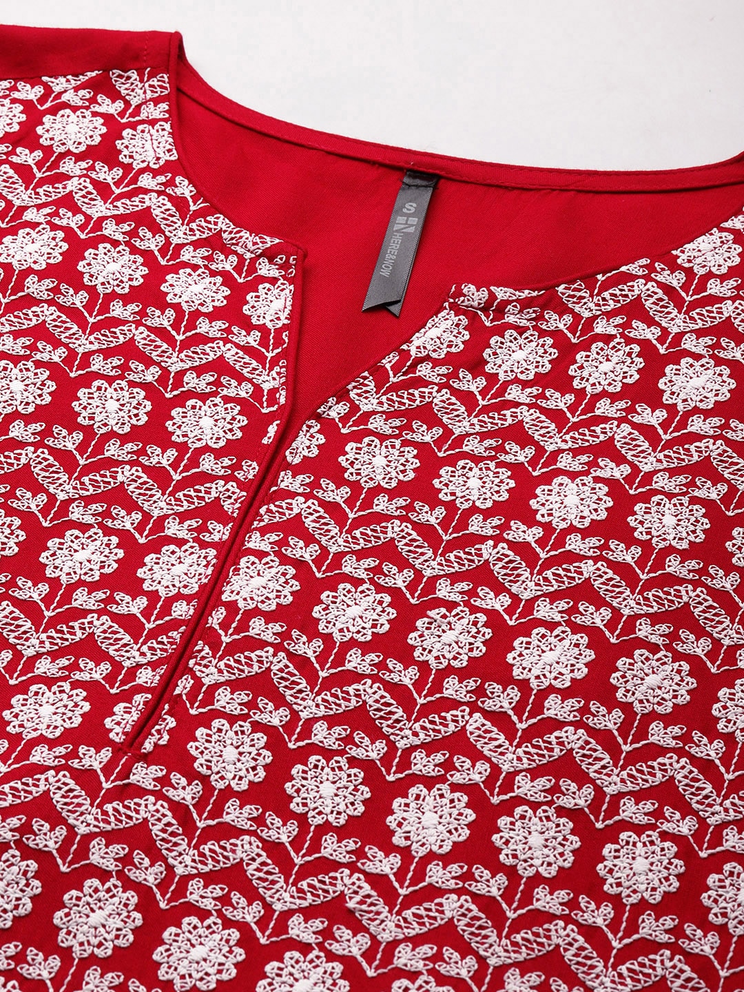 HERE&NOW Embroidered Thread Work Kurta - Distacart
