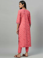 Thumbnail for Sangria Women Pink & Grey Screen Print Kurta with Trousers - Distacart