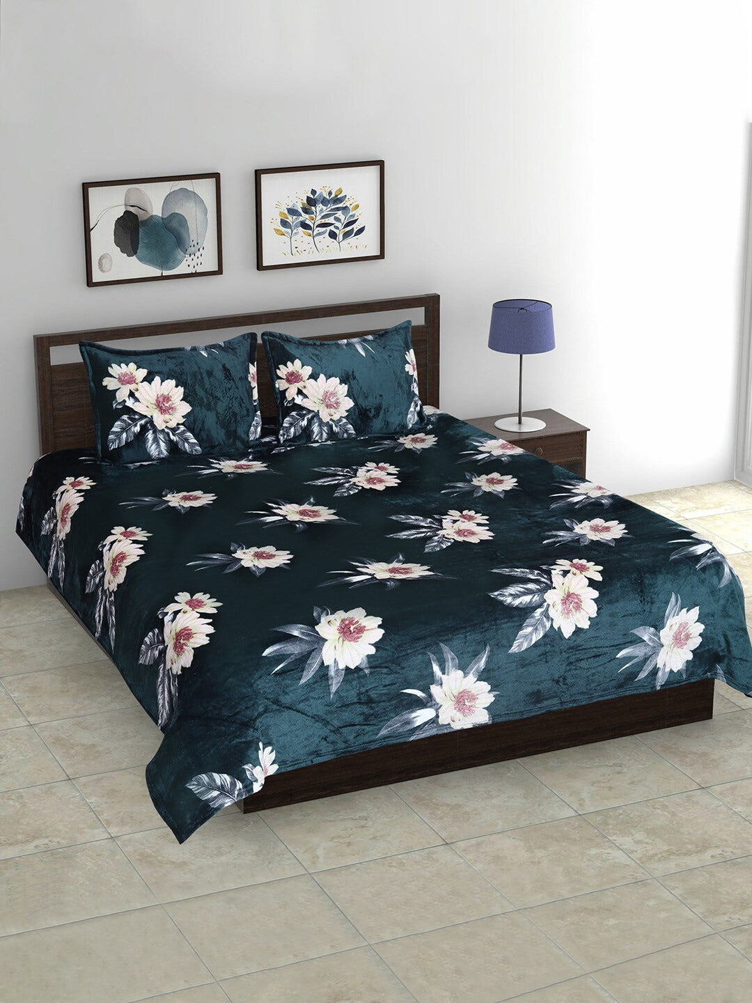 Cloth Fusion Green & White Floral Velvet Warm 104 TC King Bedsheet With 2 Pillow Covers - Distacart