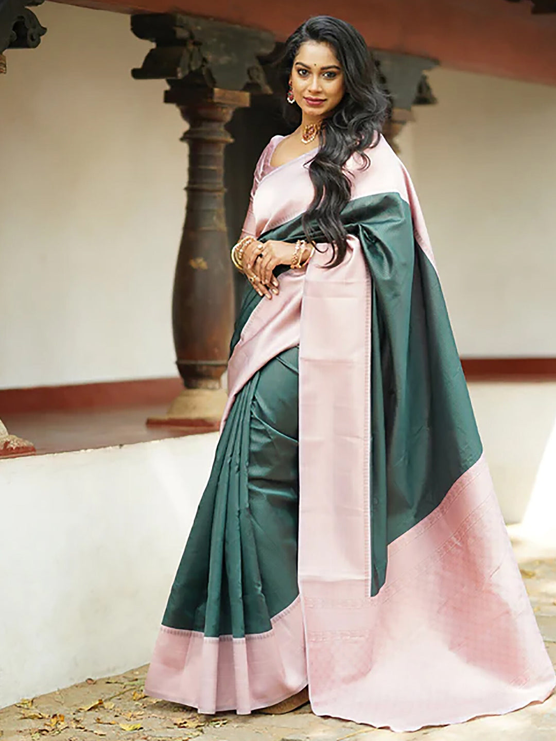 Kalini Zari Banarasi Saree - Distacart