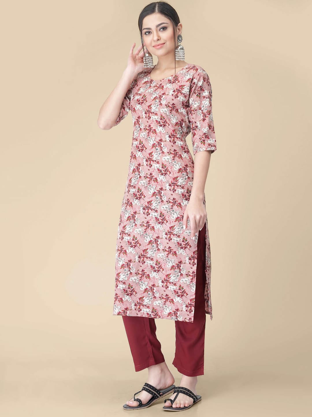 Kalini Floral Printed Regular Kurta with Trousers - Distacart