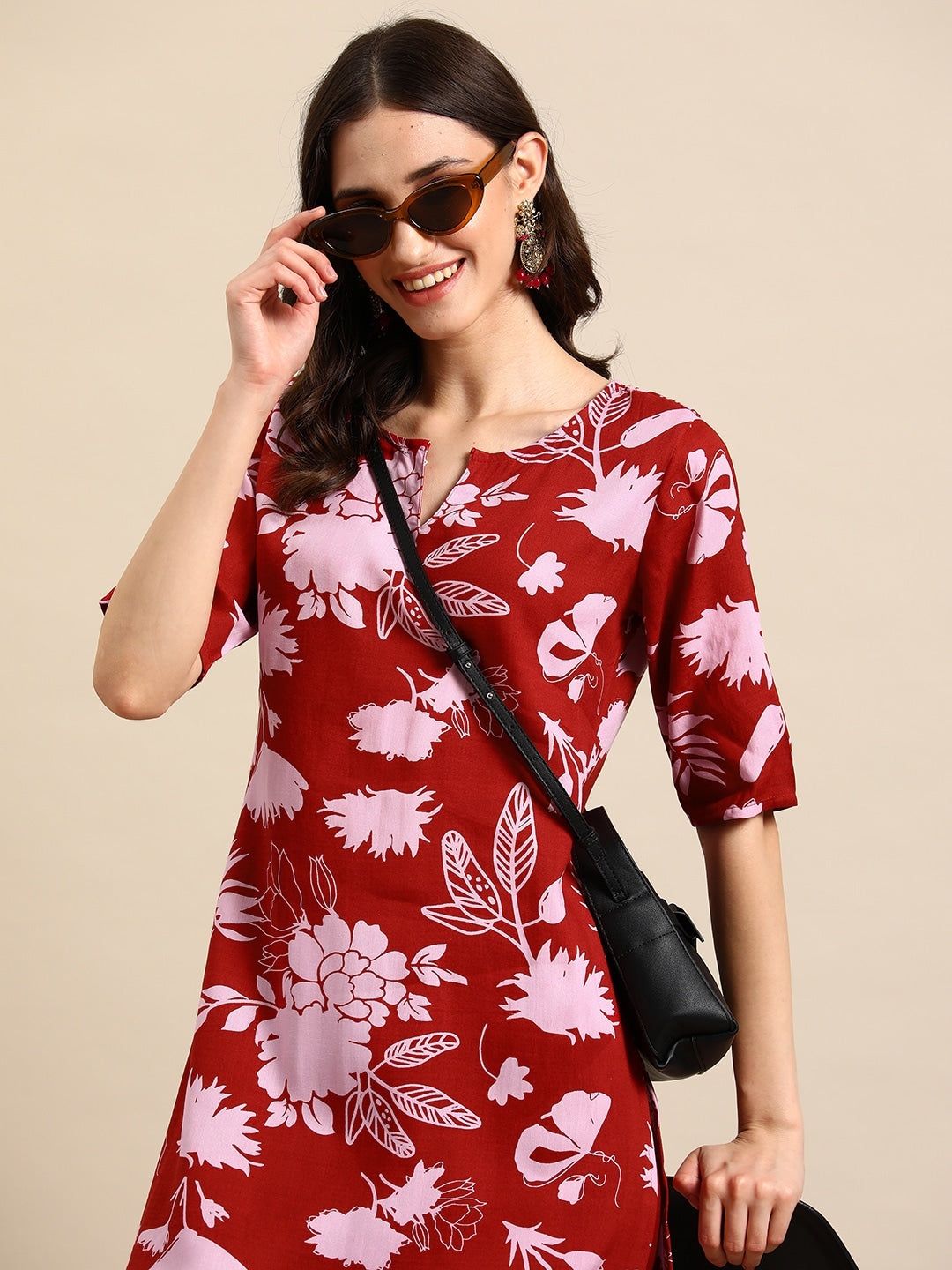 Sangria Floral Printed Regular Kurta with Trousers - Distacart