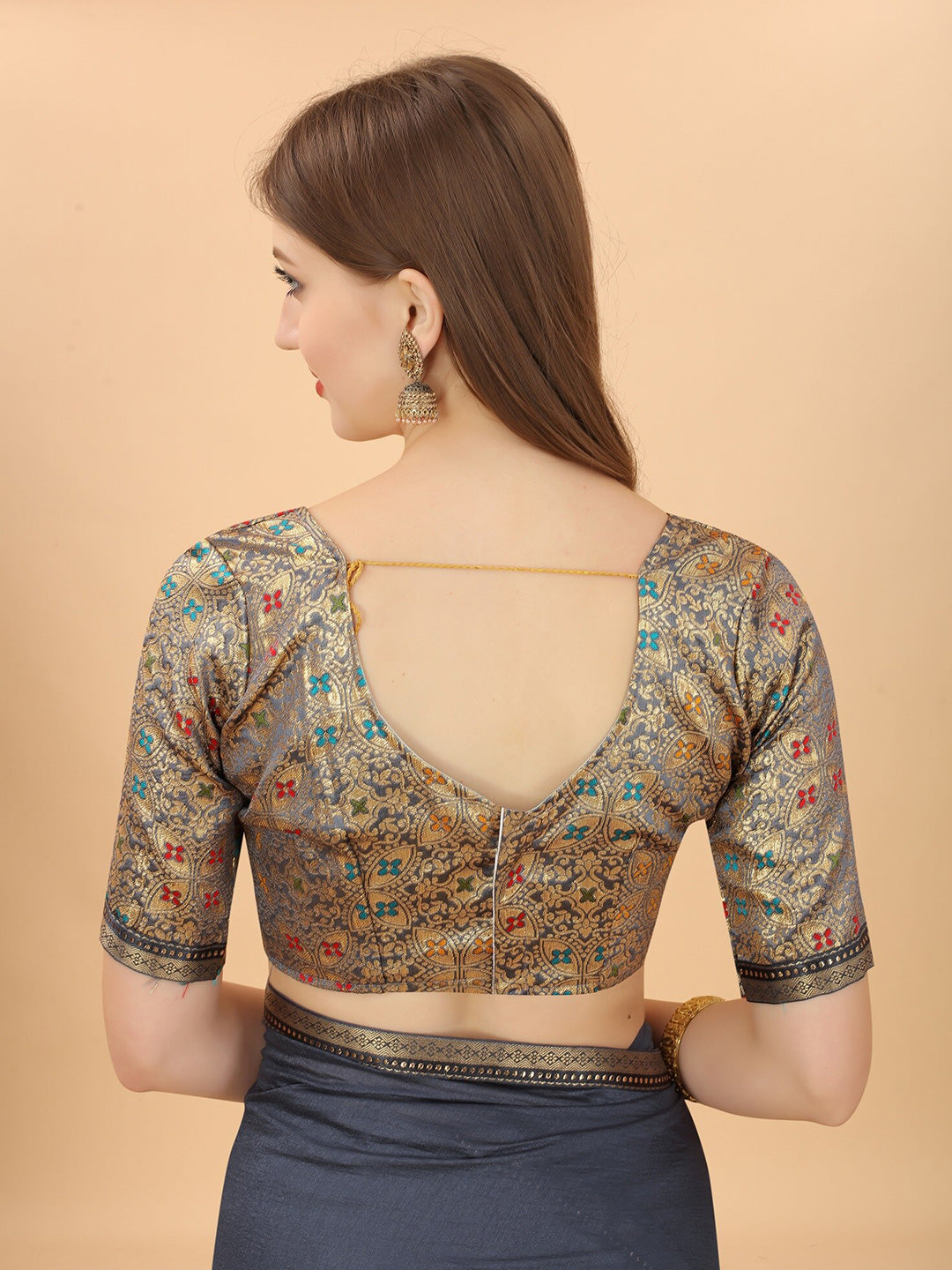 Kalini Women Grey & Gold-Toned Pure Silk Saree - Distacart