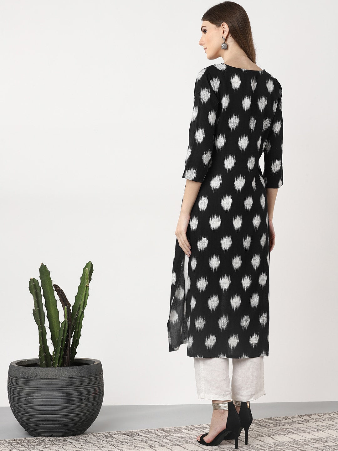 Sangria Women Black & Off-White Woven Design Straight Kurta - Distacart