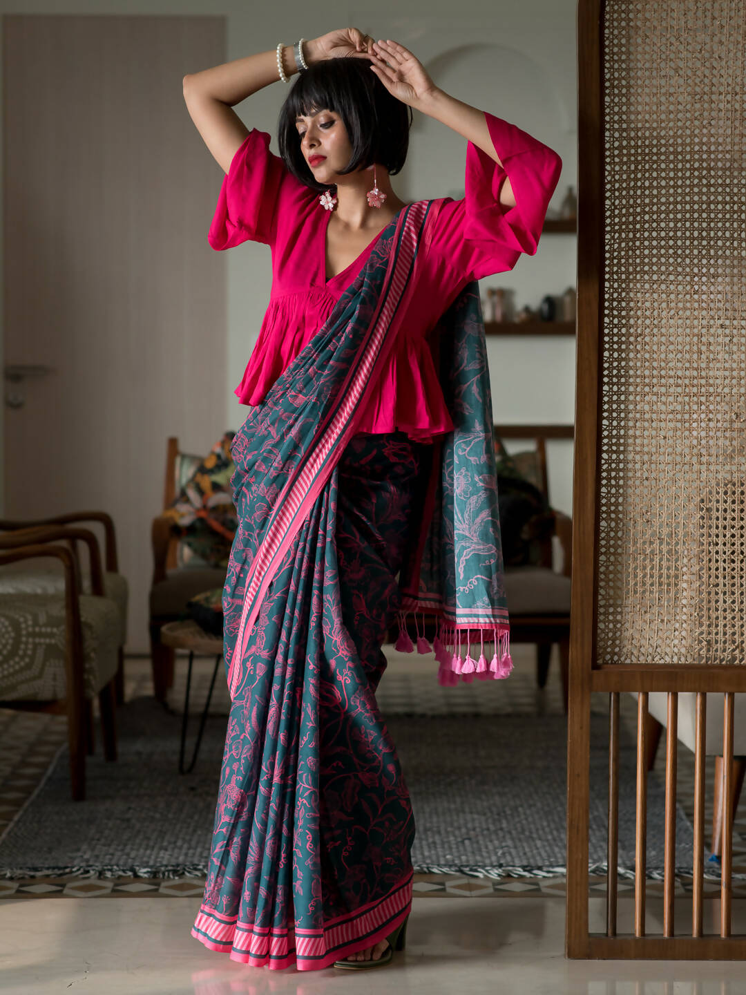 Suta Navy Blue Floral Pure Cotton Saree - Distacart