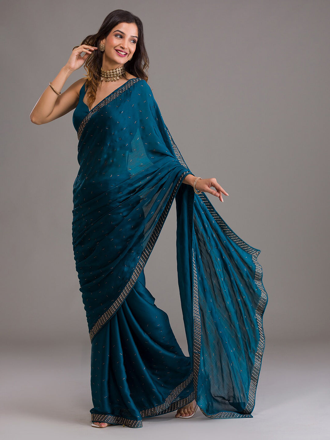 Koskii Blue & Gold-Toned Embellished Beads and Stones Saree - Distacart