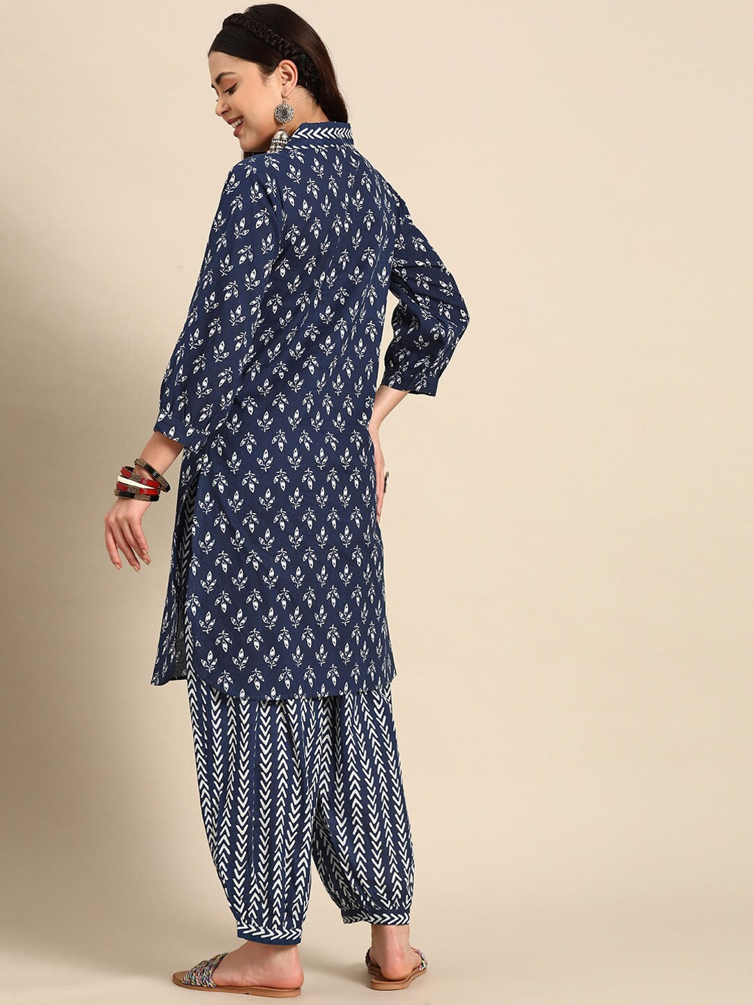 Sangria Blue & White Ethnic Motifs Printed V-Neck Pure Cotton A-Line Kurta With Salwar - Distacart