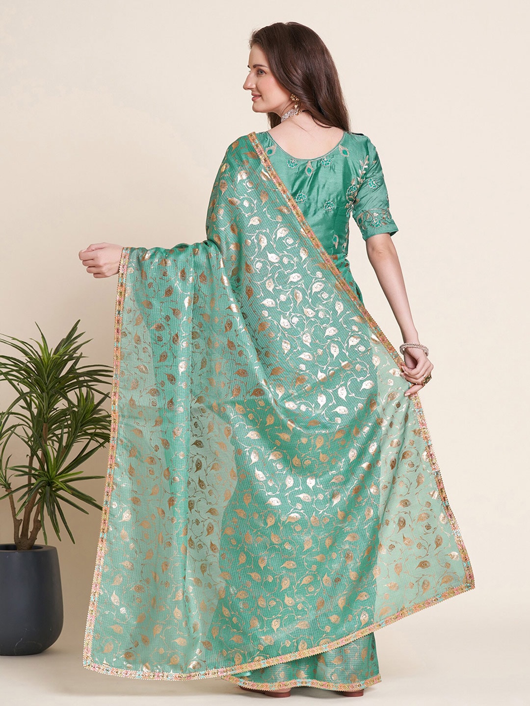Saree Mall Floral Printed Sarees - Distacart