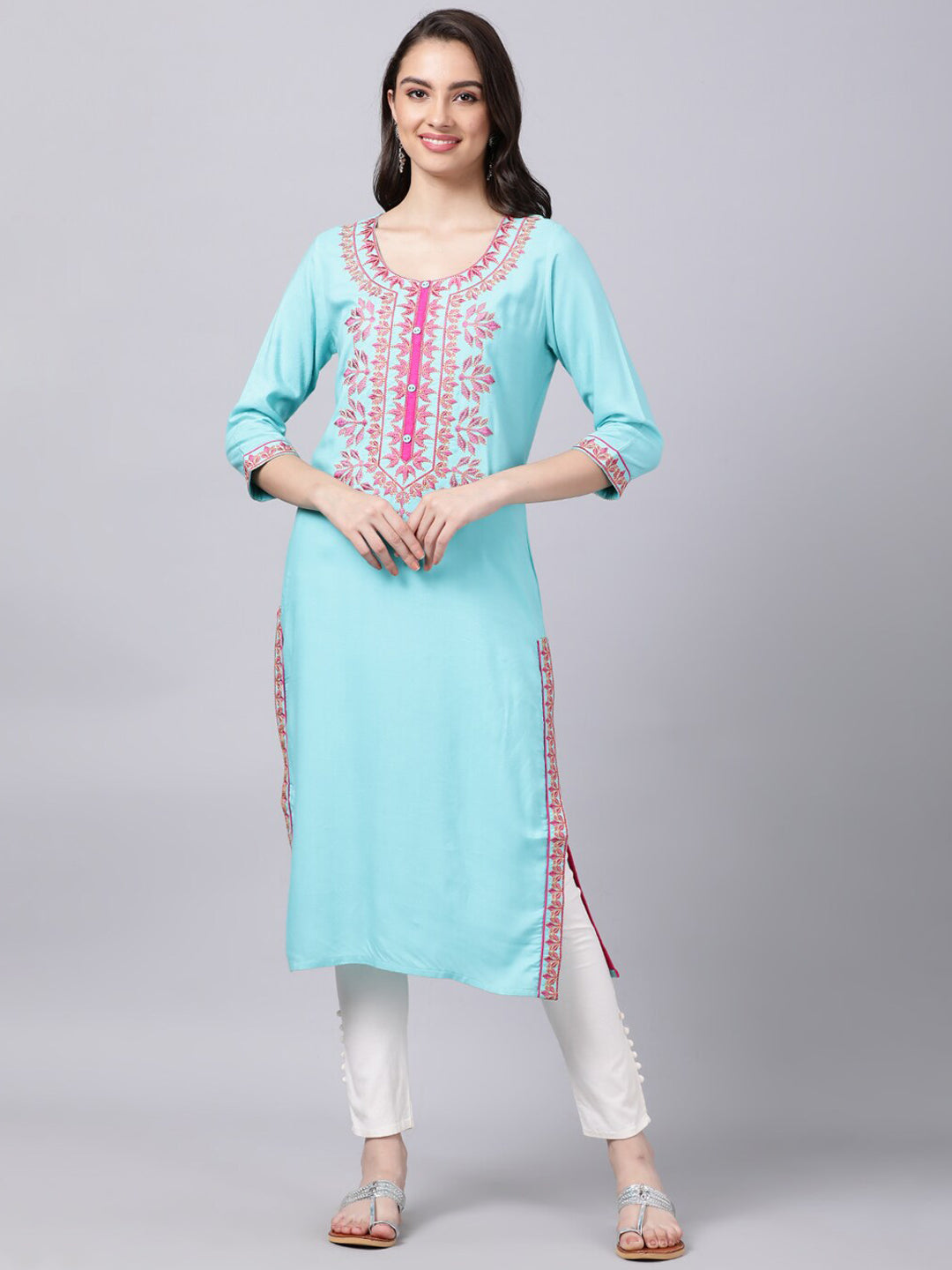 Souchii Women Blue & Pink Embroidered Round Neck Straight Kurta - Distacart