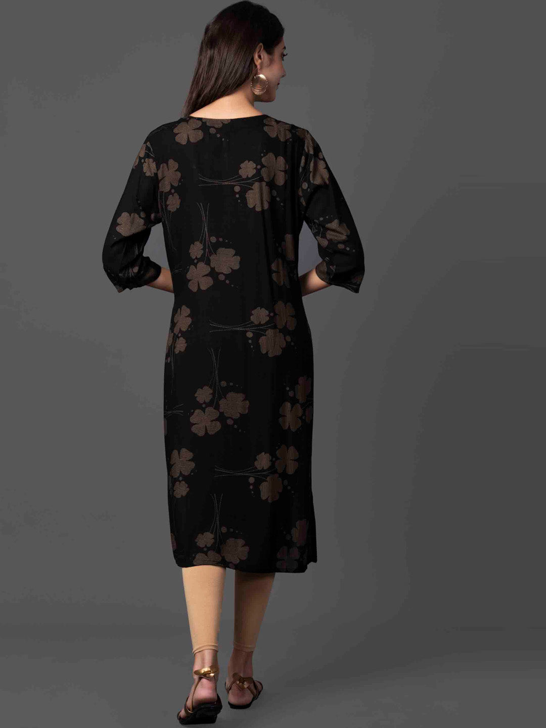 Kalini Women Black Floral Embroidered Thread Work Floral Kurta - Distacart