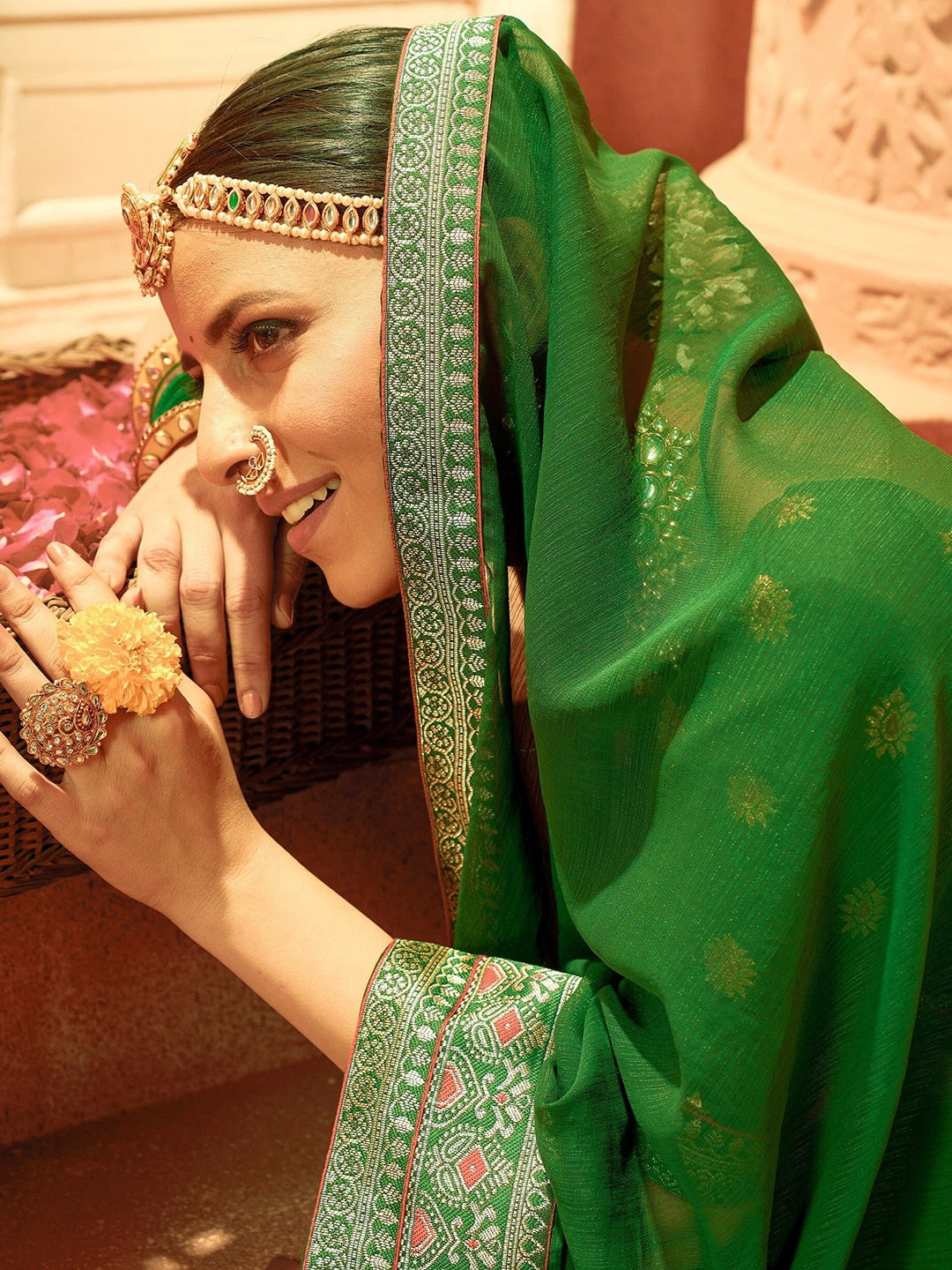 Mitera Pure Georgette Saree With Blouse Piece - Distacart