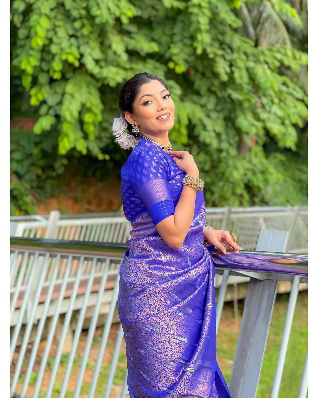 DEIANA'S Beautiful Golden Jari with New Design Soft Lichi Silk Saree - Royal Blue - Distacart