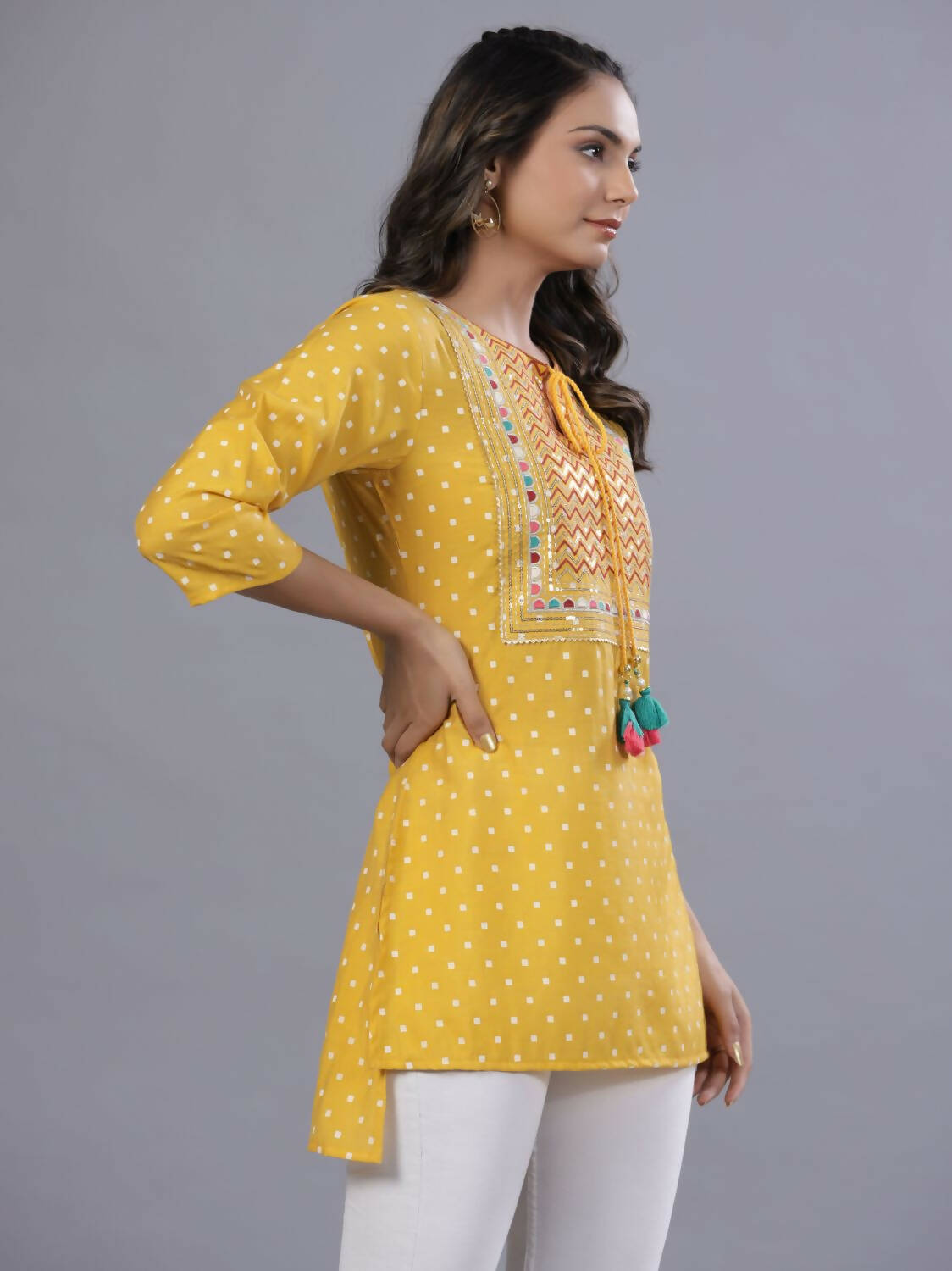 Juniper Women Yellow Muslin Printed High-Low Straight Tunic With Embroidered Yoke - Distacart