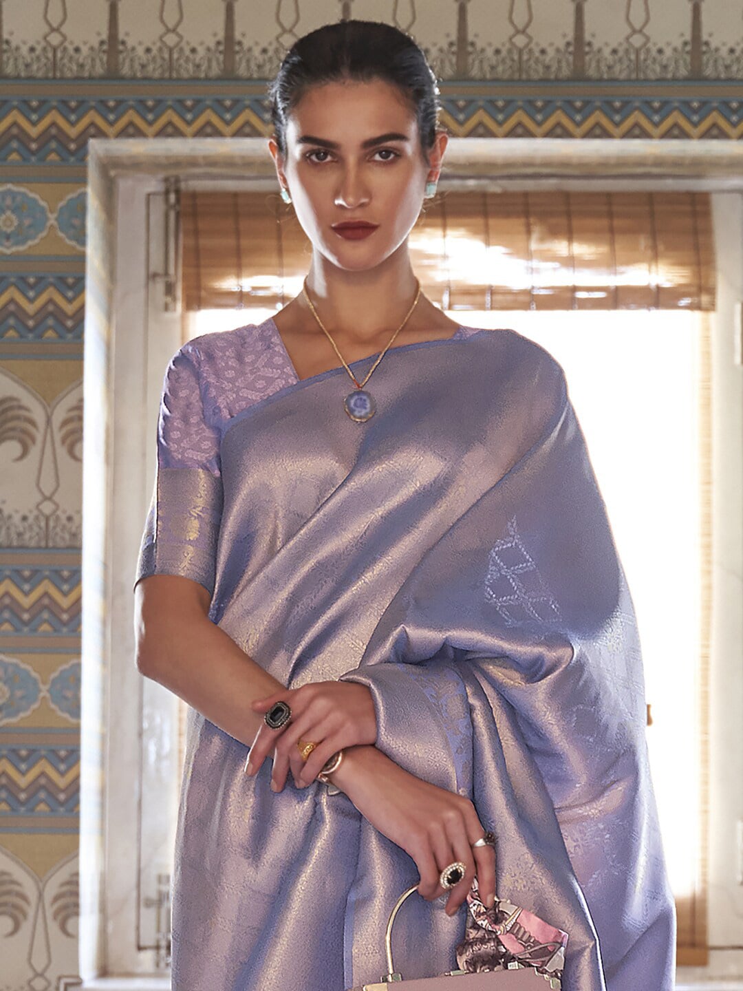 Mitera Lavender & Gold-Toned Woven Design Zari Saree - Distacart