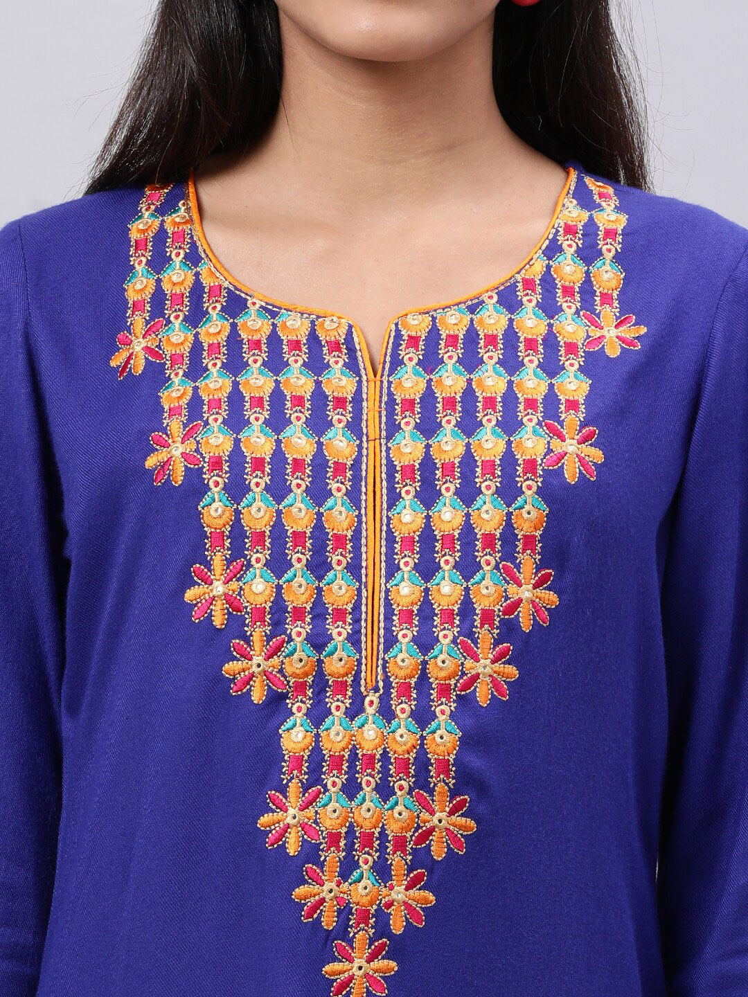 Souchii Women Beautiful Ethnic Motifs Yoke Design Mirror Work Kurta - Distacart