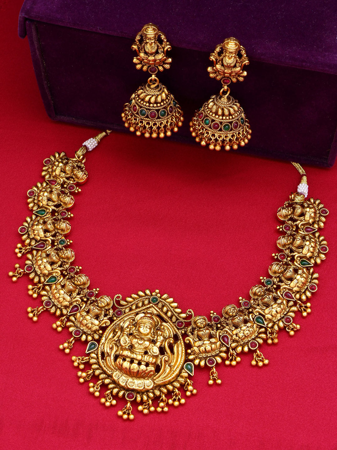 Aadita Women Gold-Toned & Plated Temple Choker Jewellery Set - Distacart