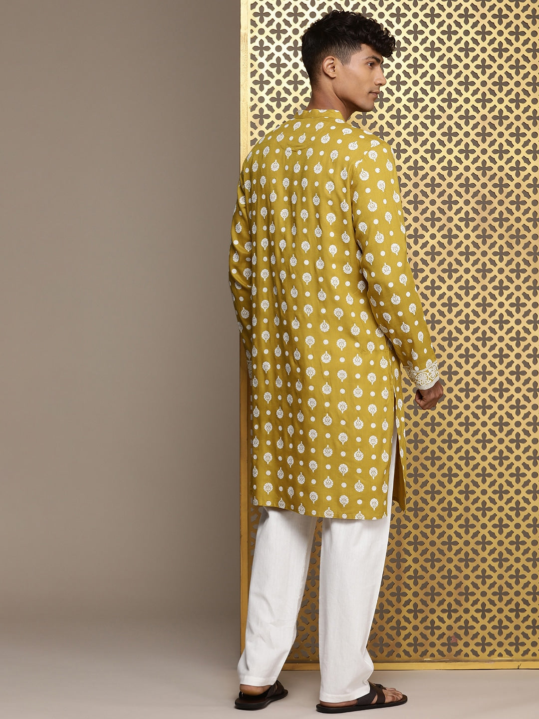 House of Pataudi Jashn Ethnic Motifs Printed Kurta - Distacart