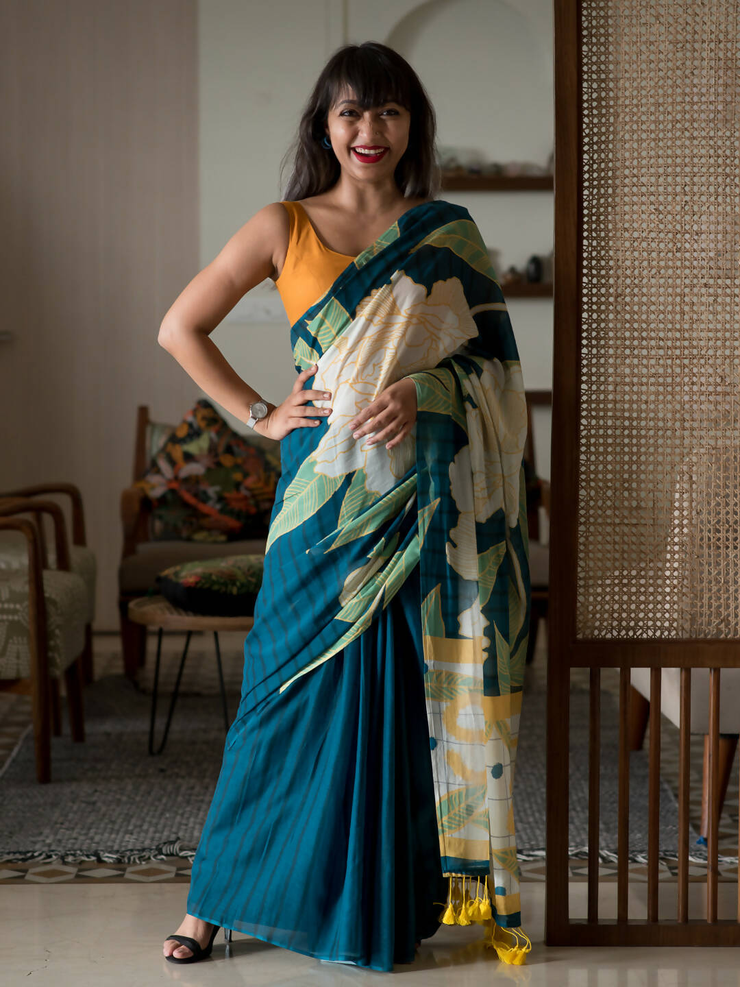 Suta Teal Floral Pure Cotton Saree - Distacart