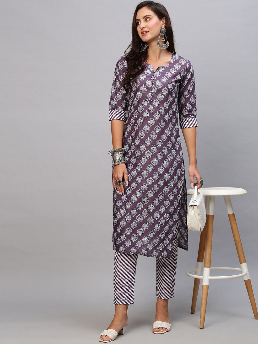 Kalini Ethnic Motifs Printed Straight Kurta with Trousers - Distacart