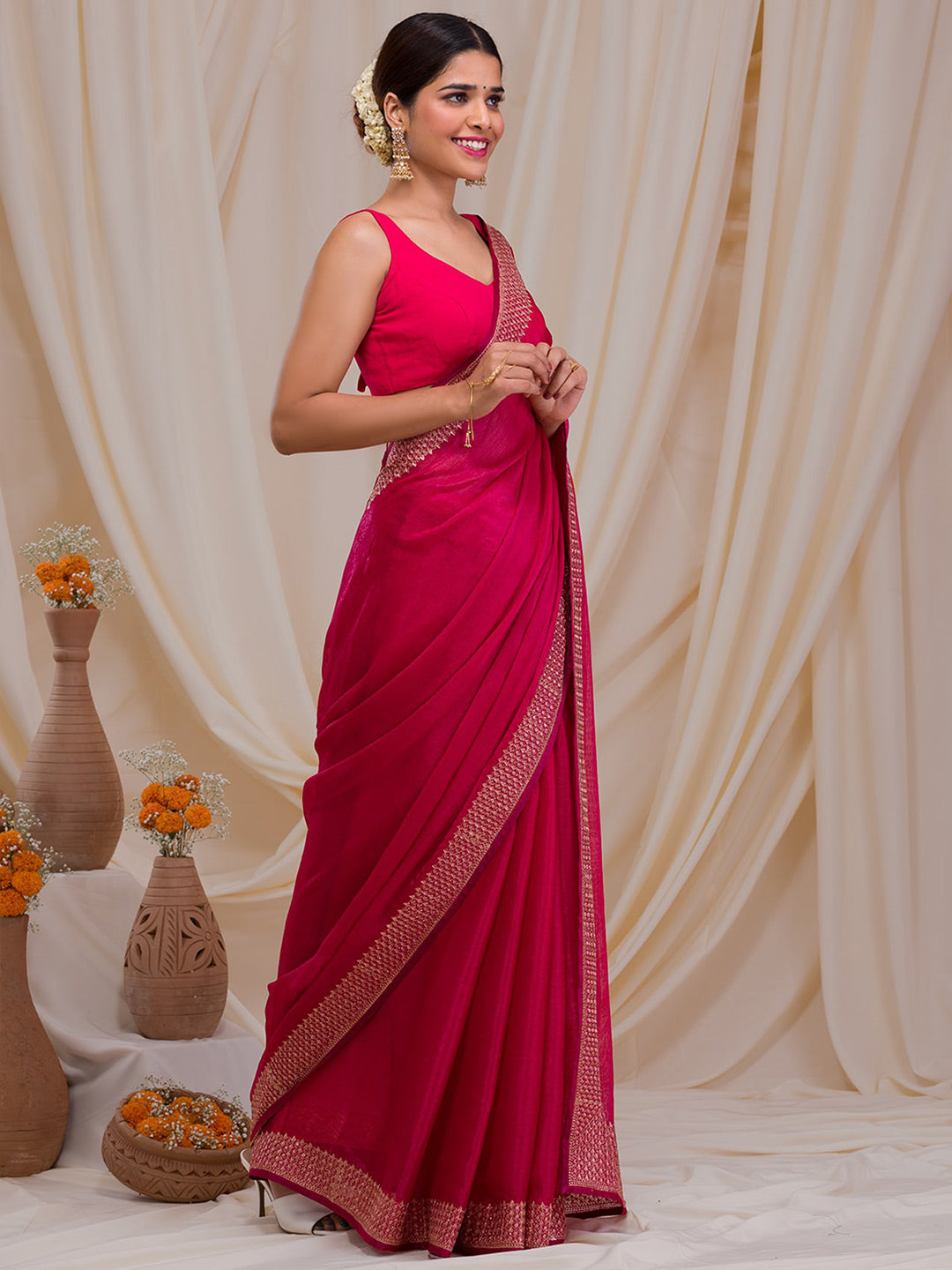 Koskii Embellished Bordered Saree - Distacart