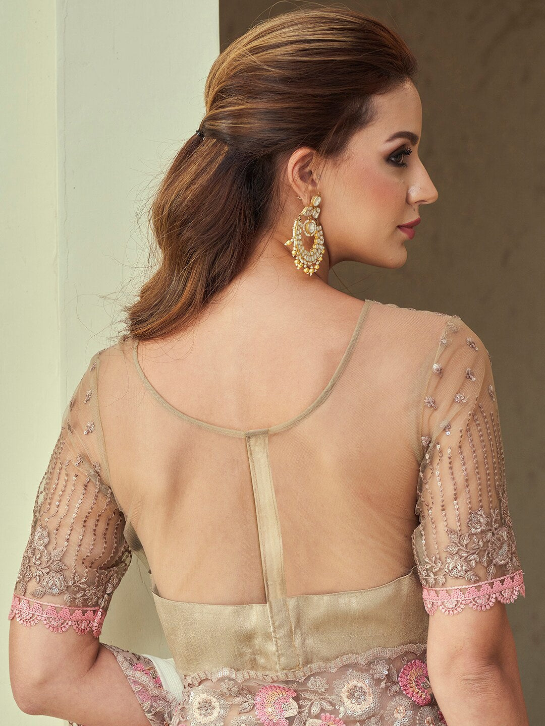 Mitera White & Pink Sequinned Pure Georgette Saree - Distacart