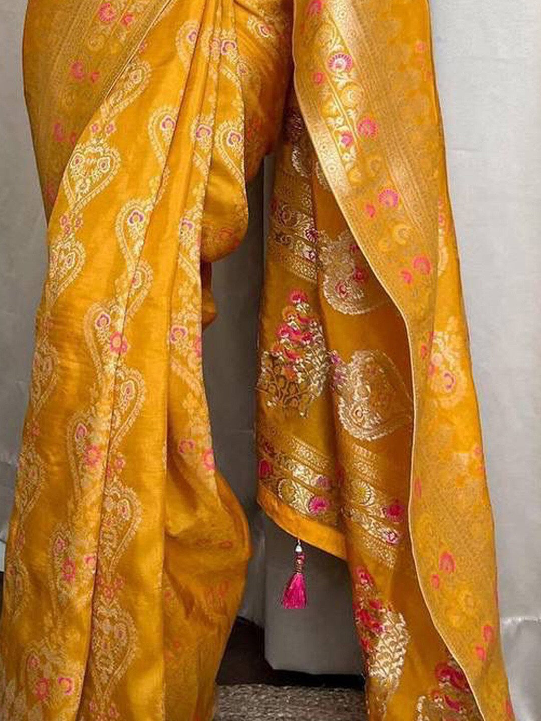 Kalini Woven Design Zari Silk Blend Banarasi Saree - Distacart