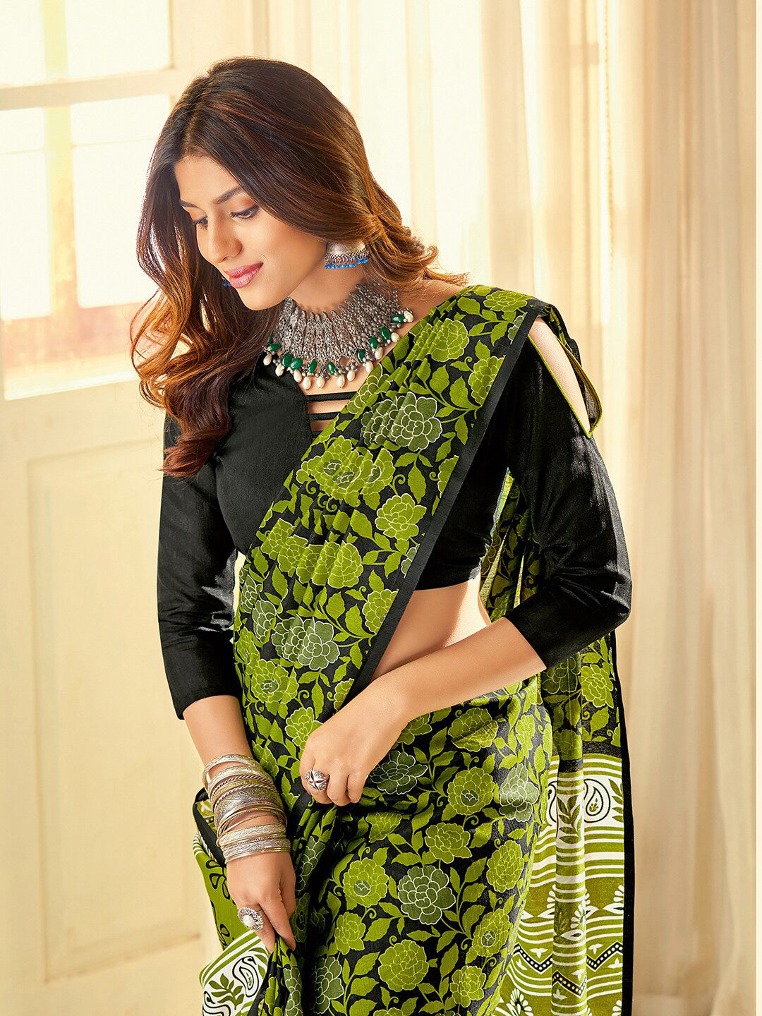 Kalini Floral Printed Saree - Distacart