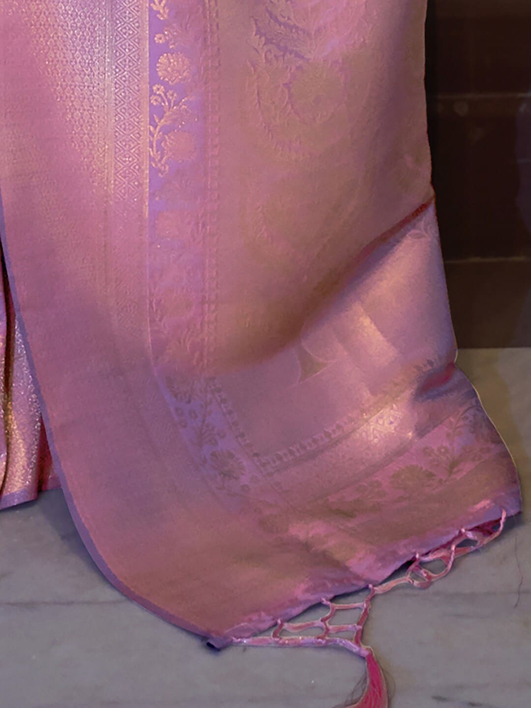 Mitera Mauve & Gold-Toned Ethnic Motifs Zari Kanjeevaram Saree - Distacart