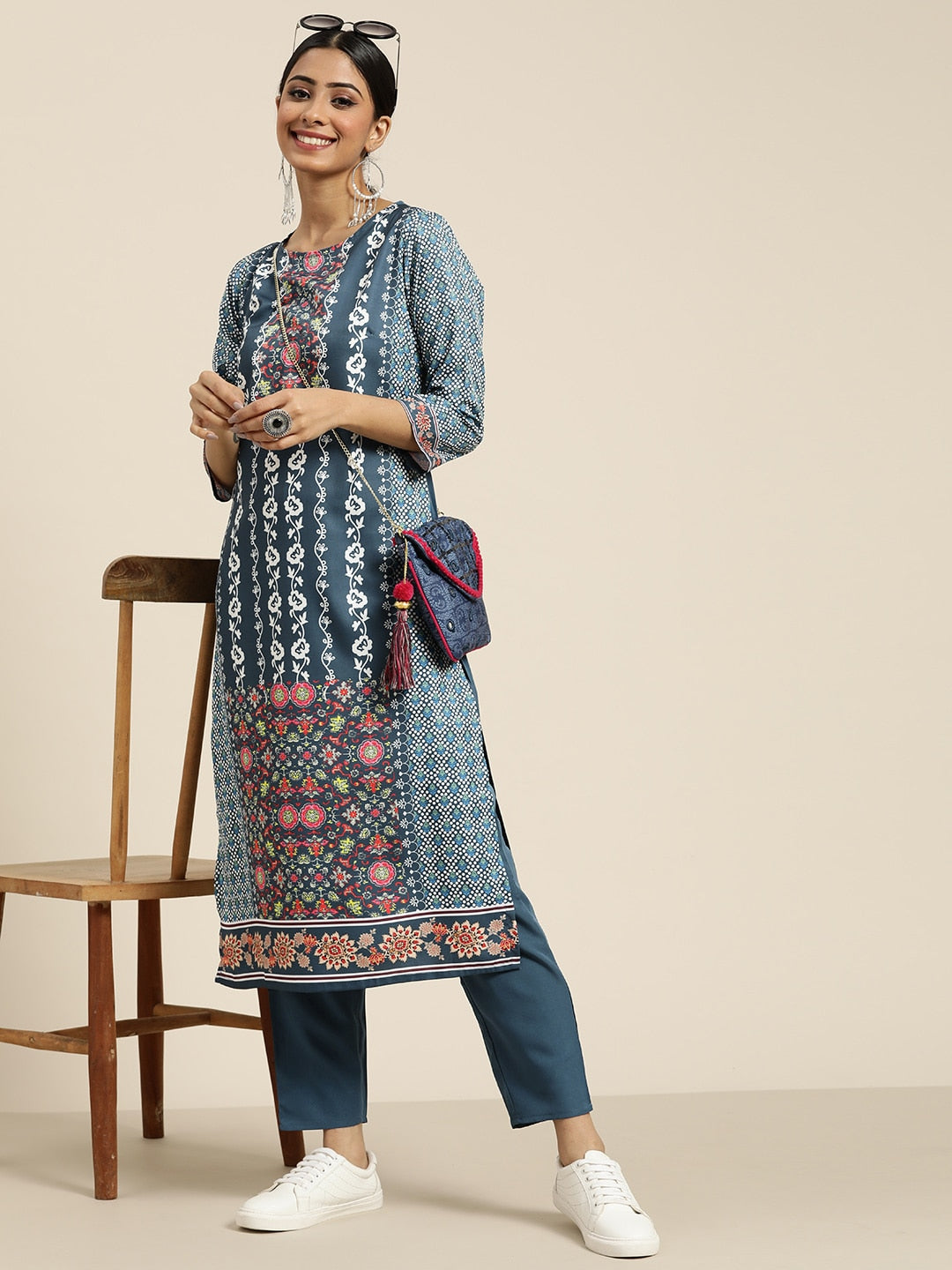 Sangria Women Teal Blue & White Ethnic Printed Straight Kurta with Trousers - Distacart