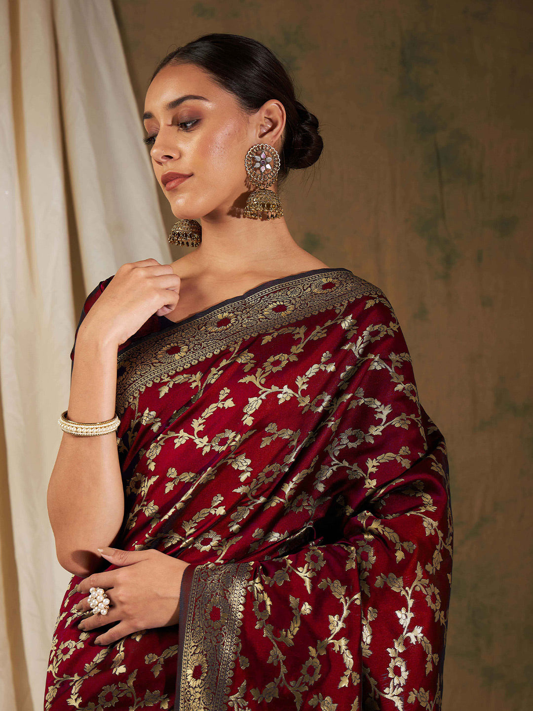Sangria Woven Design Zari Kanjeevaram Saree - Distacart