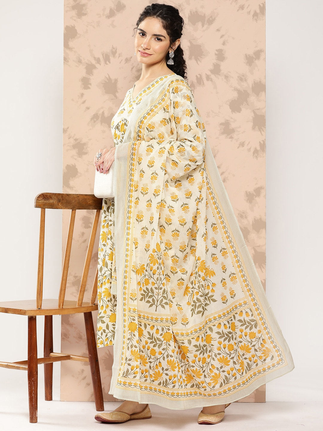 Kalini Women Floral Printed Empire Pure Cotton Kurta with Trousers & With Dupatta - Distacart