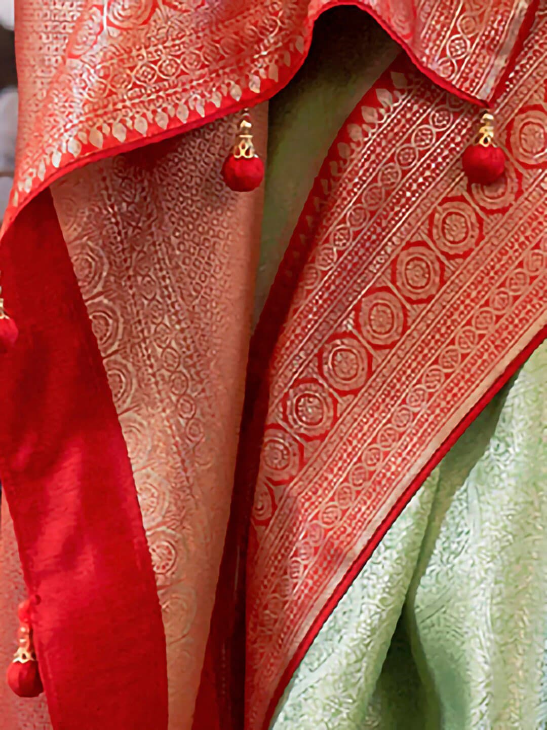Anouk Woven Design Zari Silk Blend Kanjeevaram Saree - Distacart