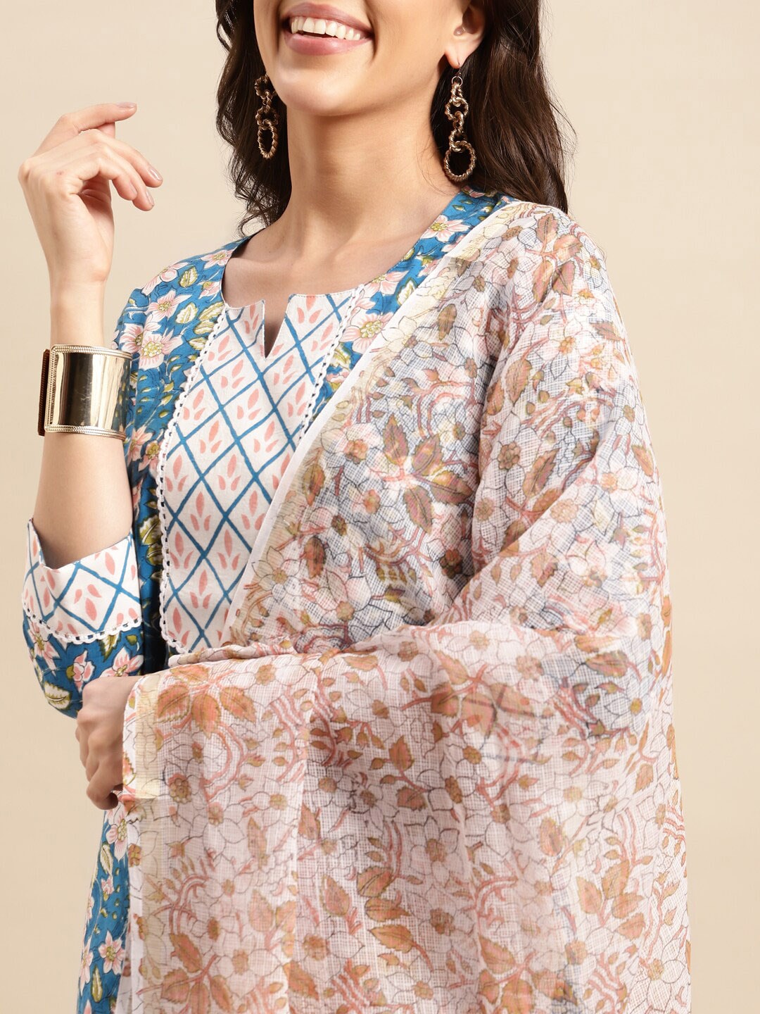 Kalini Floral Printed Regular Kurta With Trousers & Dupatta - Distacart