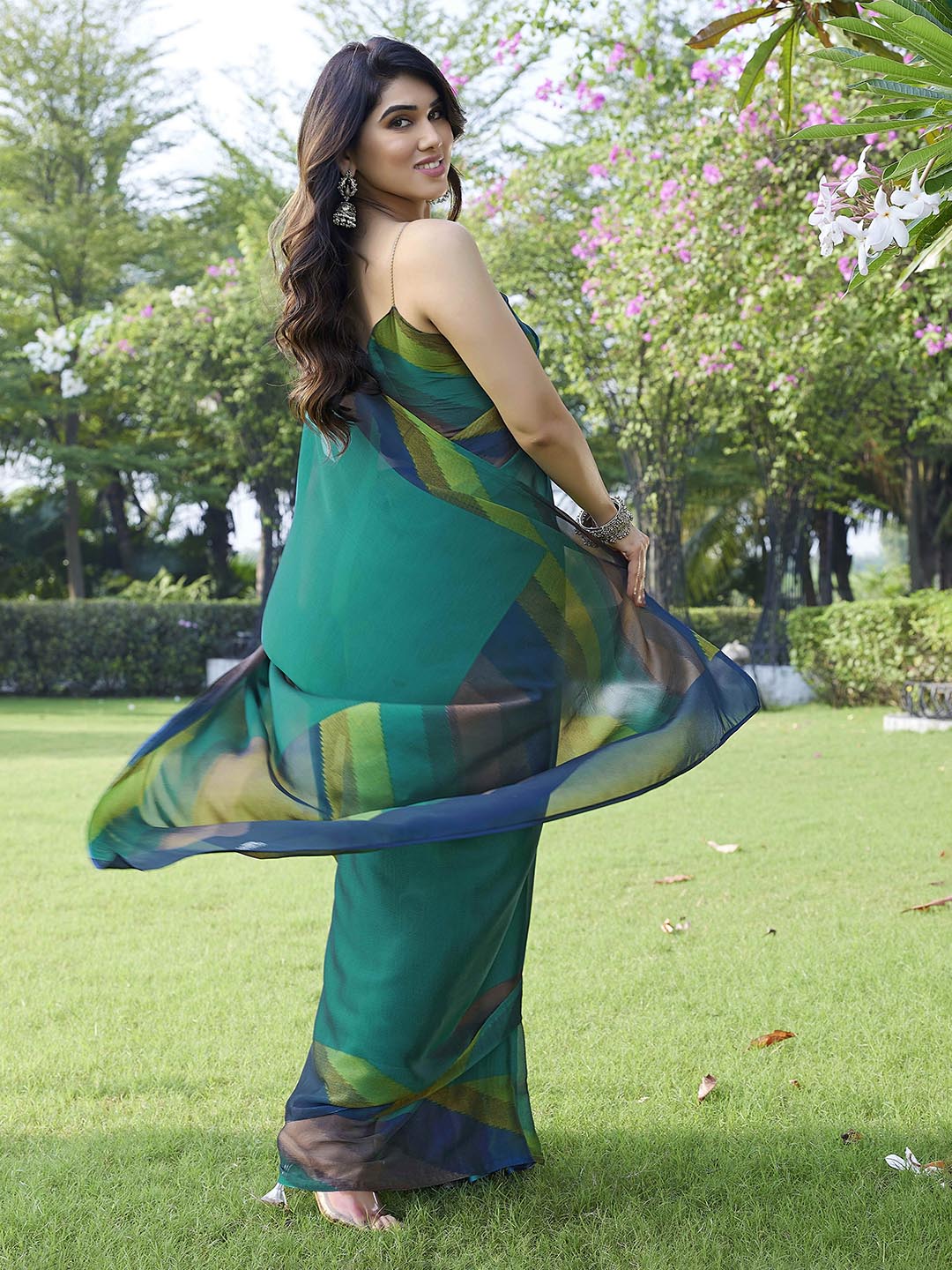 Kalini Striped Poly Chiffon Saree - Distacart