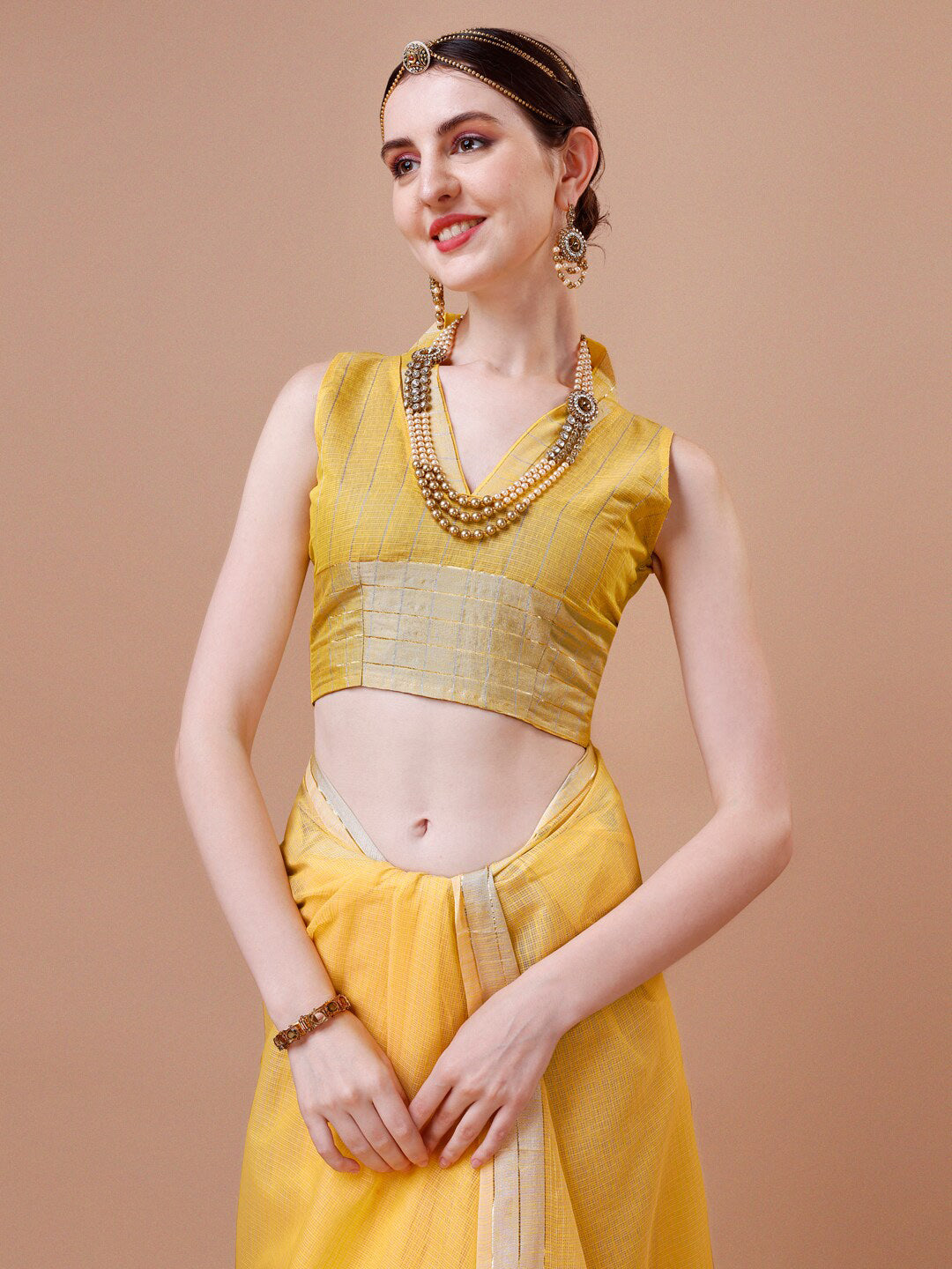 Kalini Checked Zari Detailed Saree - Distacart