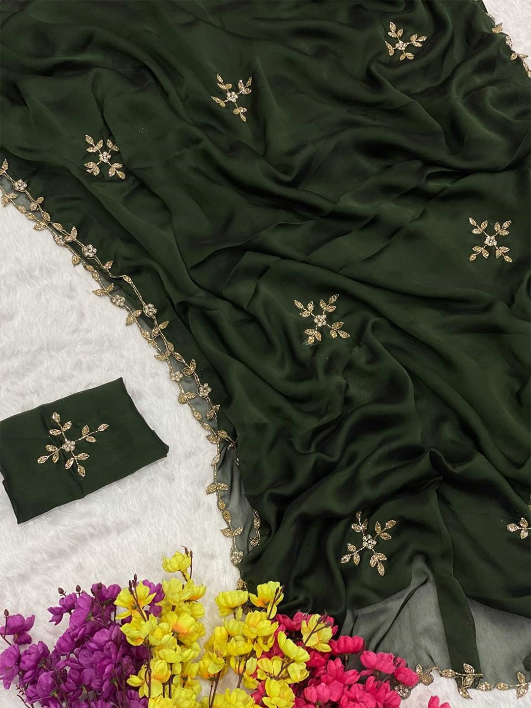 Mitera Green & Gold-Toned Floral Embroidered Silk Blend Saree - Distacart