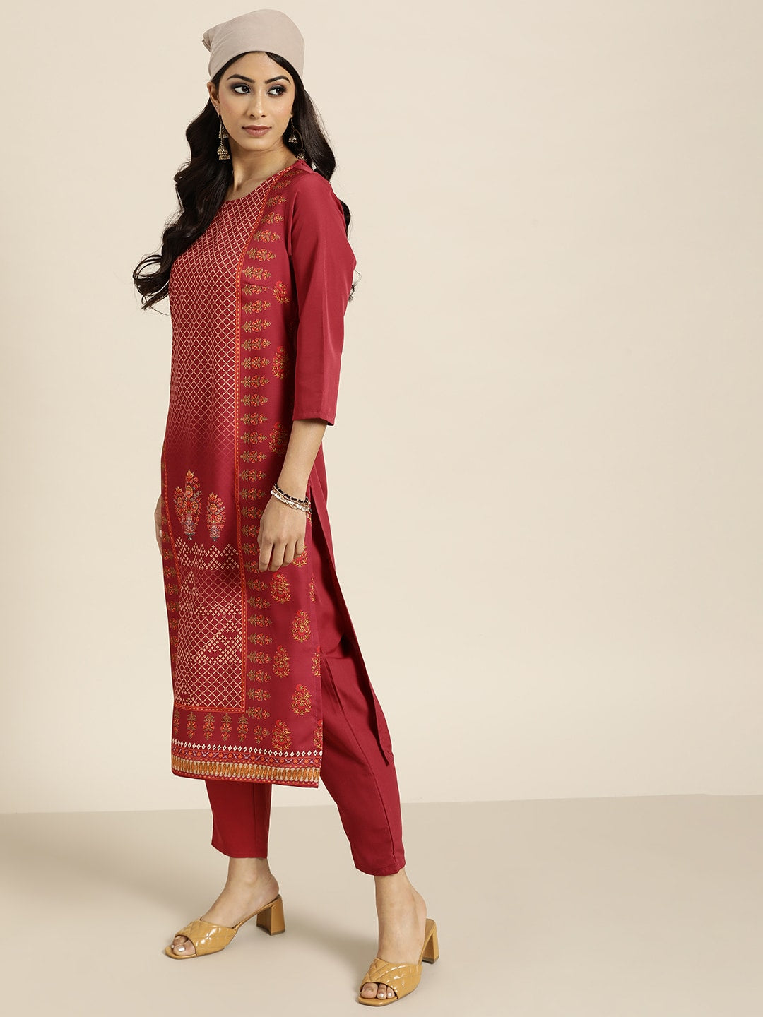 Sangria Women Maroon Ethnic Motifs Printed Kurta with Trousers - Distacart