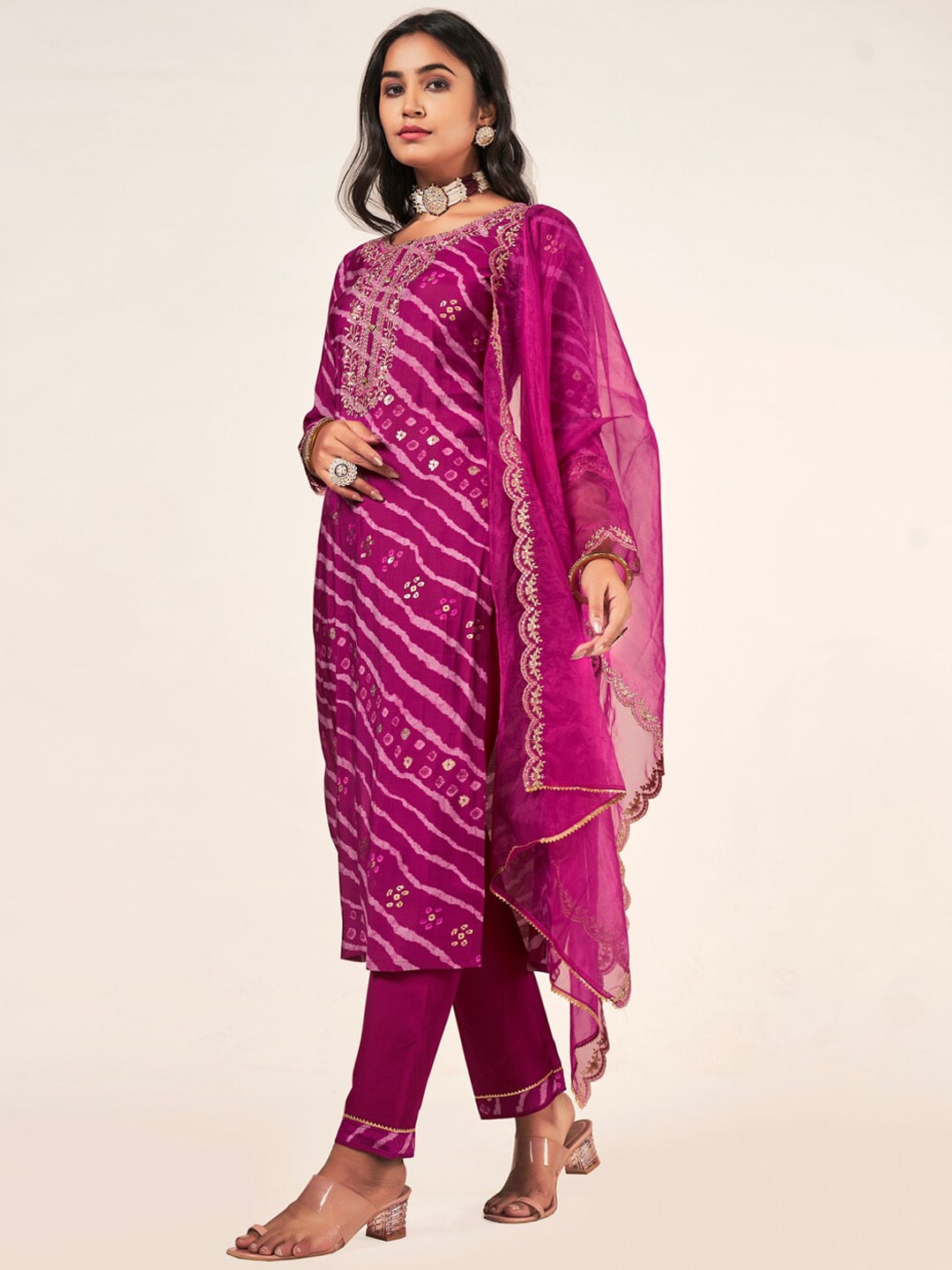 Sangria Leheriya Printed Embroidered Straight Kurta With Trousers & Dupatta - Distacart