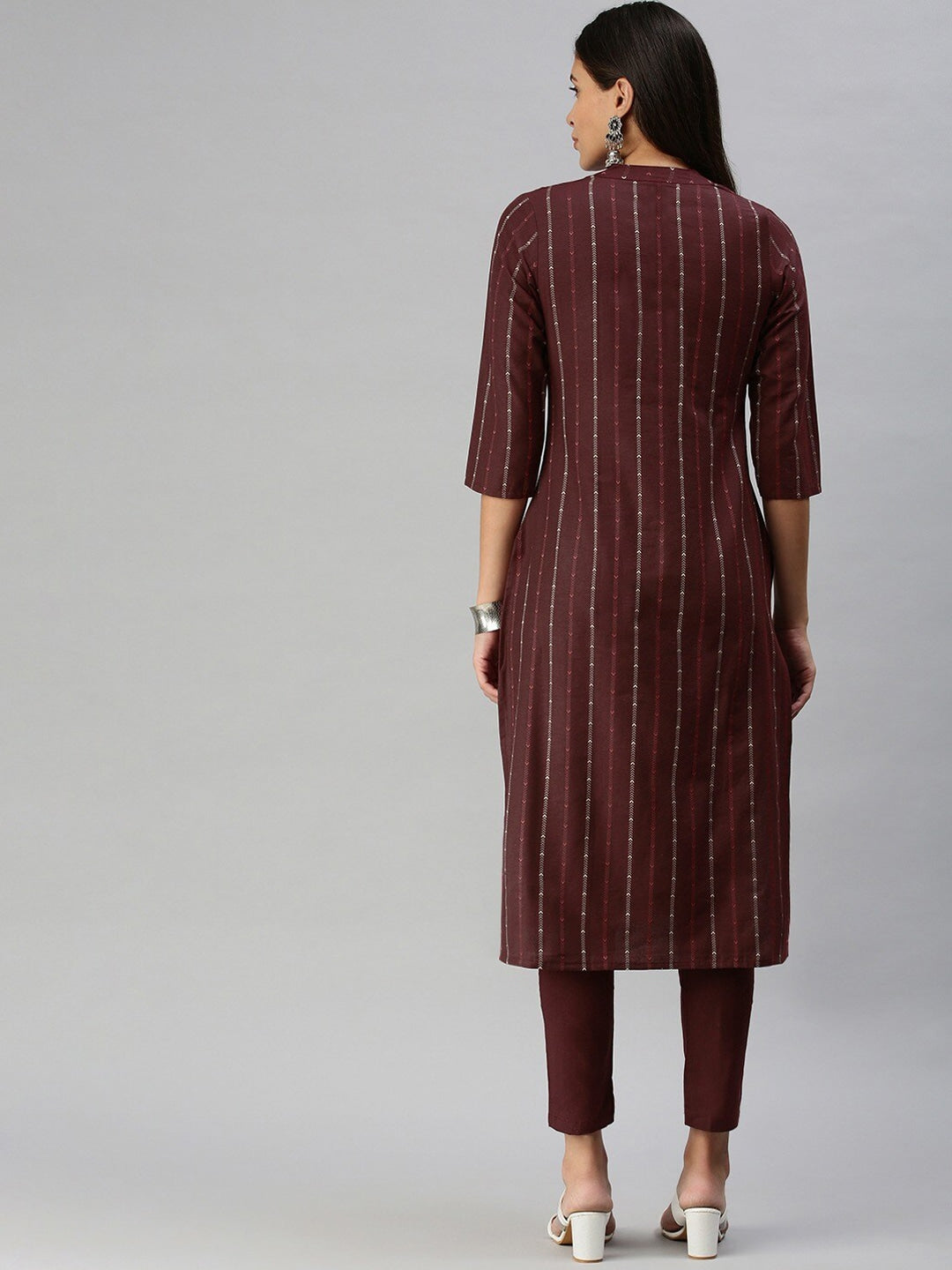 Kalini Mandarin Collar Woven Design Kurta with Trousers - Distacart
